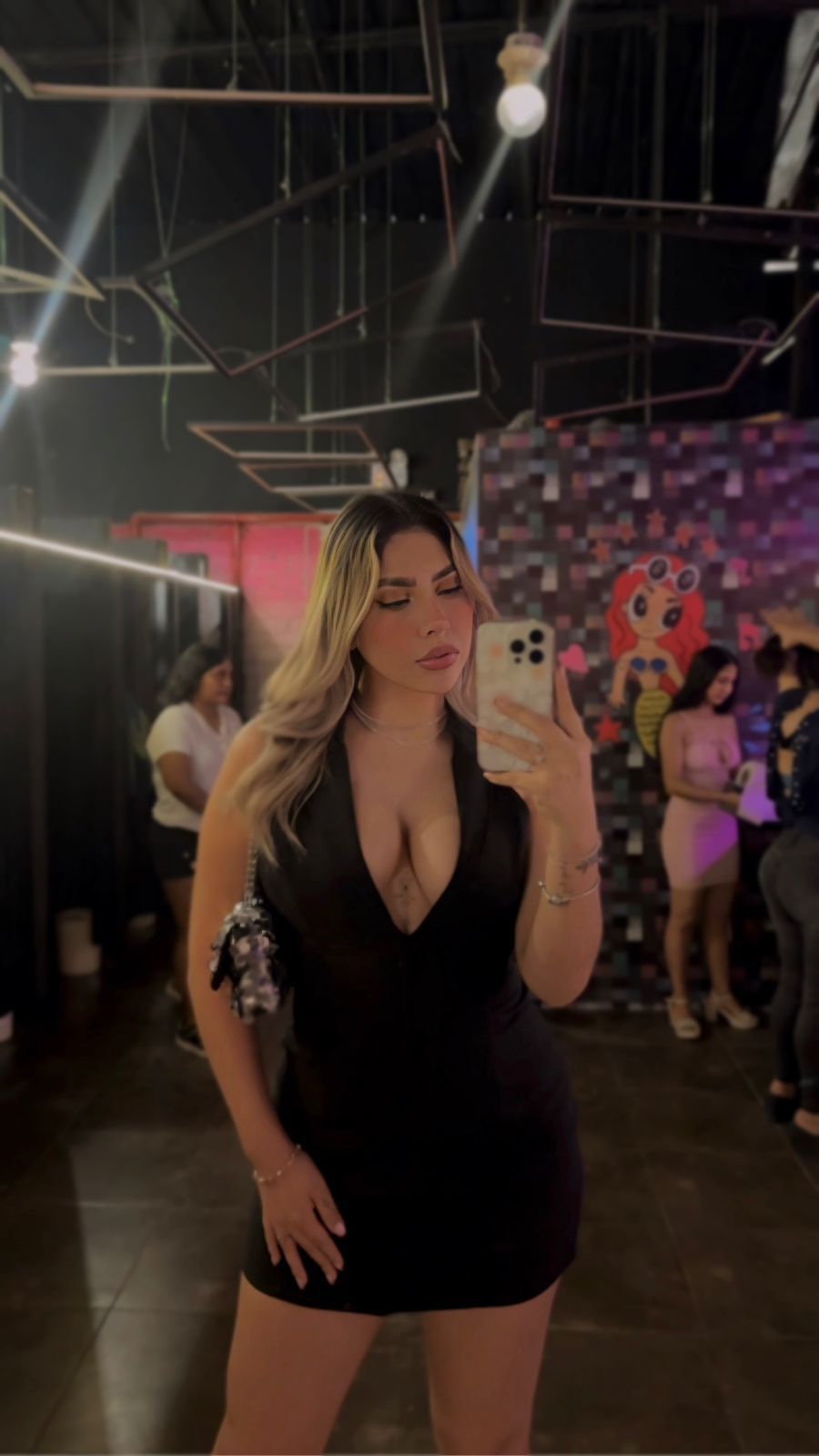 Vestido corte princesa